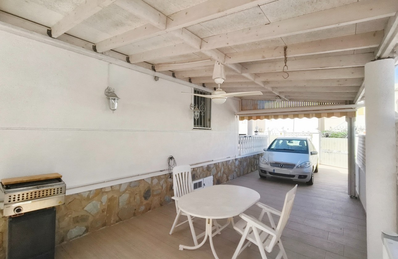 Återförsäljning - Detached house - San Miguel De Salinas - Blue Lagoon