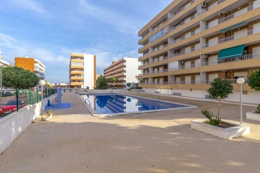 Resale - Apartment - Torrevieja - Punta prima