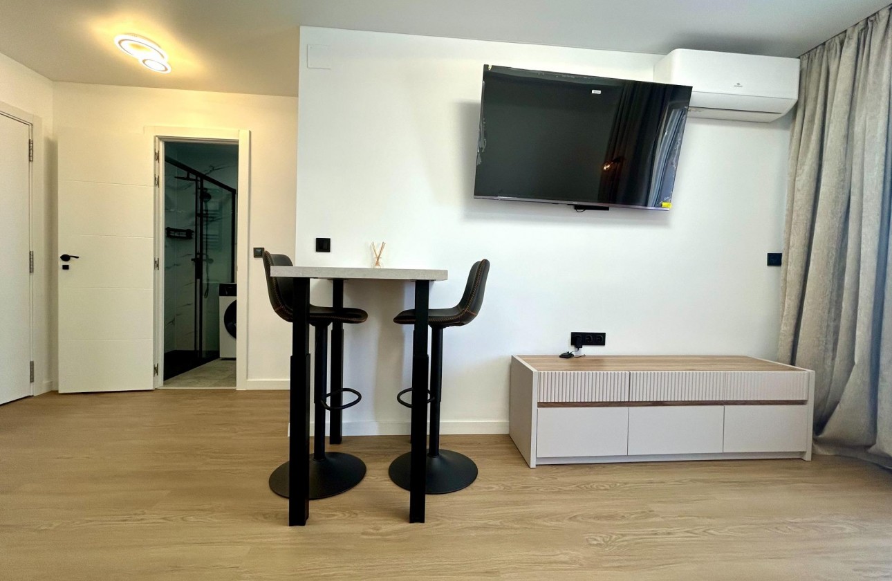 Resale - Apartment - Torrevieja - Punta prima