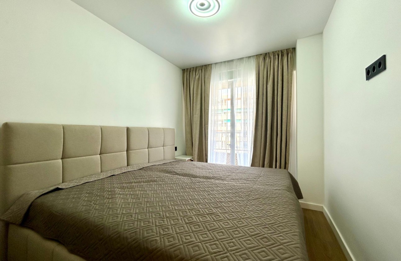 Resale - Apartment - Torrevieja - Punta prima