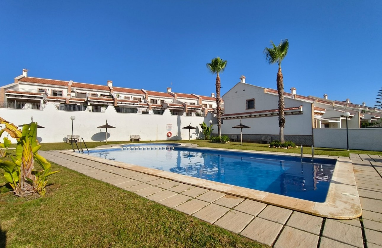 Återförsäljning -  - San Miguel De Salinas
