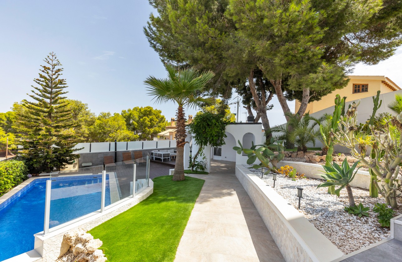 Reventa - Chalet - Torrevieja - Los Balcones
