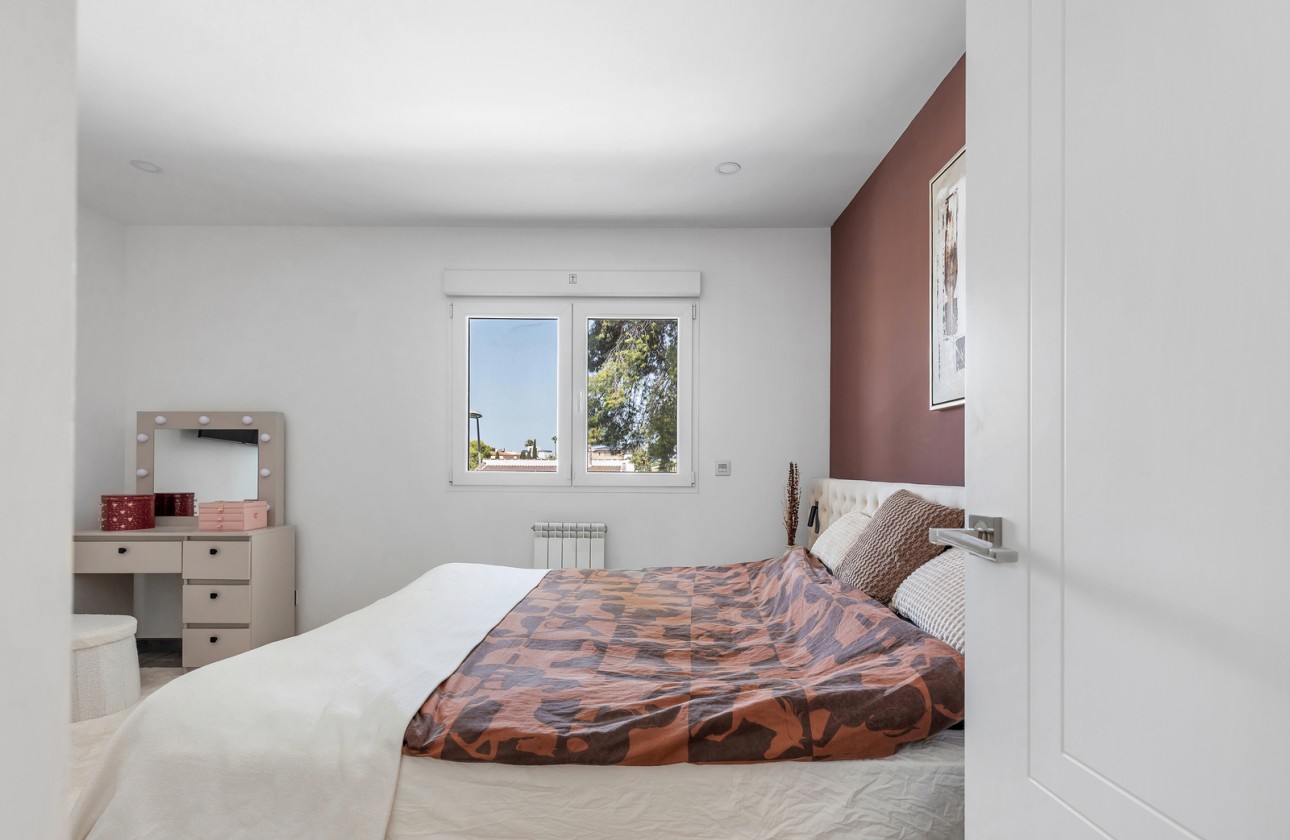Reventa - Chalet - Torrevieja - Los Balcones