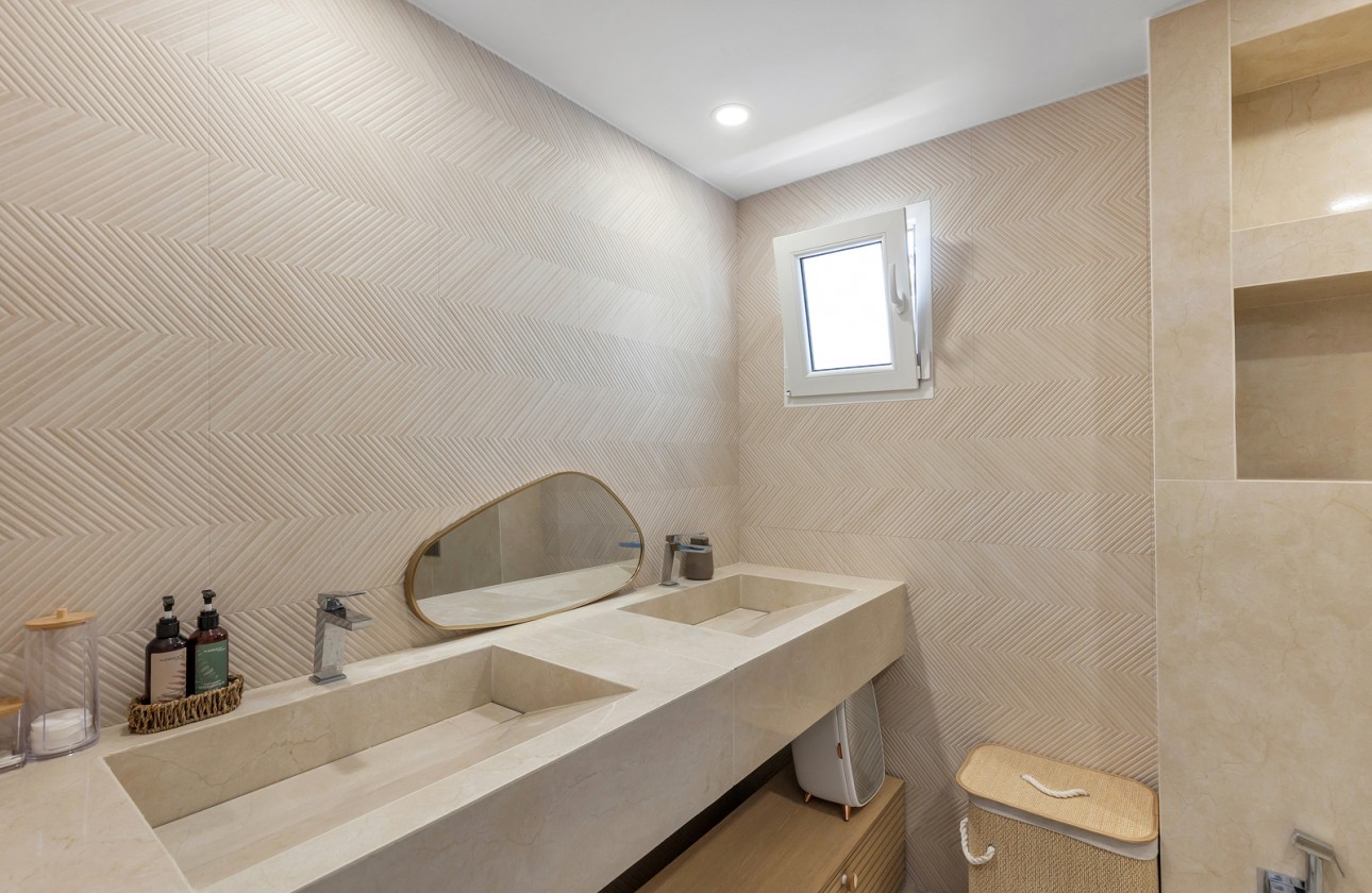 Reventa - Chalet - Torrevieja - Los Balcones