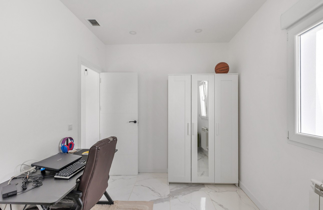 Reventa - Chalet - Torrevieja - Los Balcones