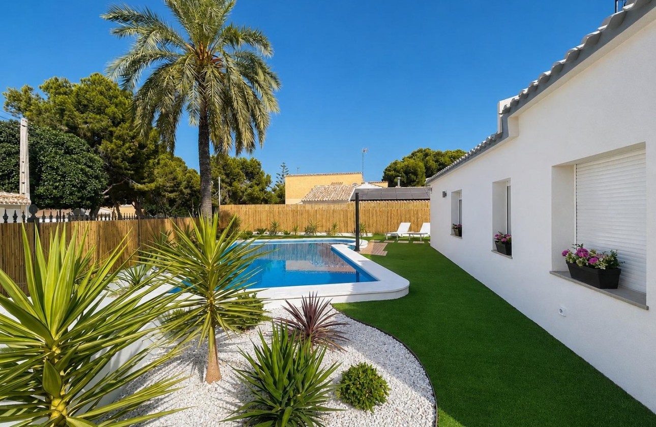 Reventa - Semi - Orihuela Costa - Punta Prima