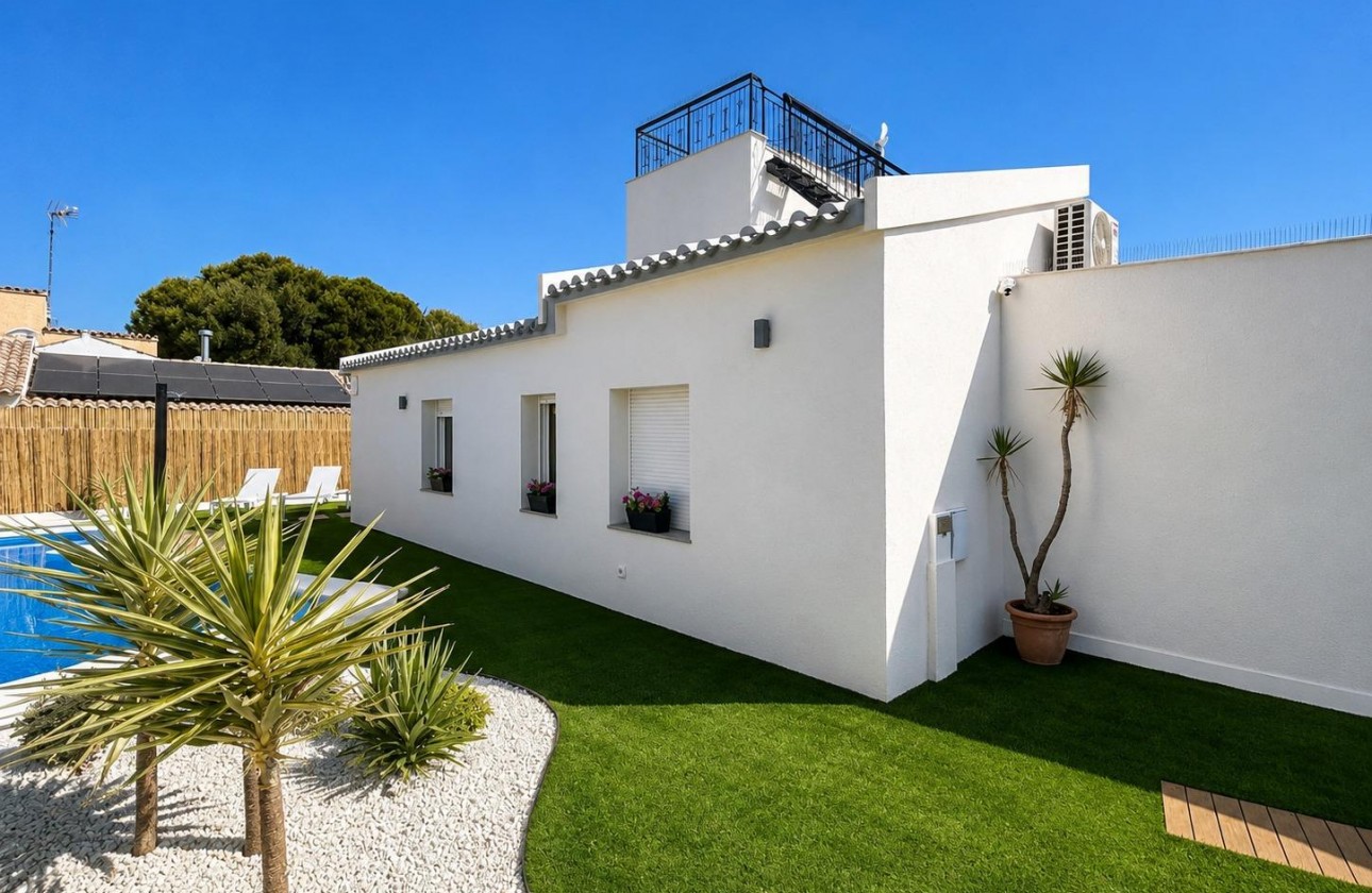 Reventa - Semi - Orihuela Costa - Punta Prima