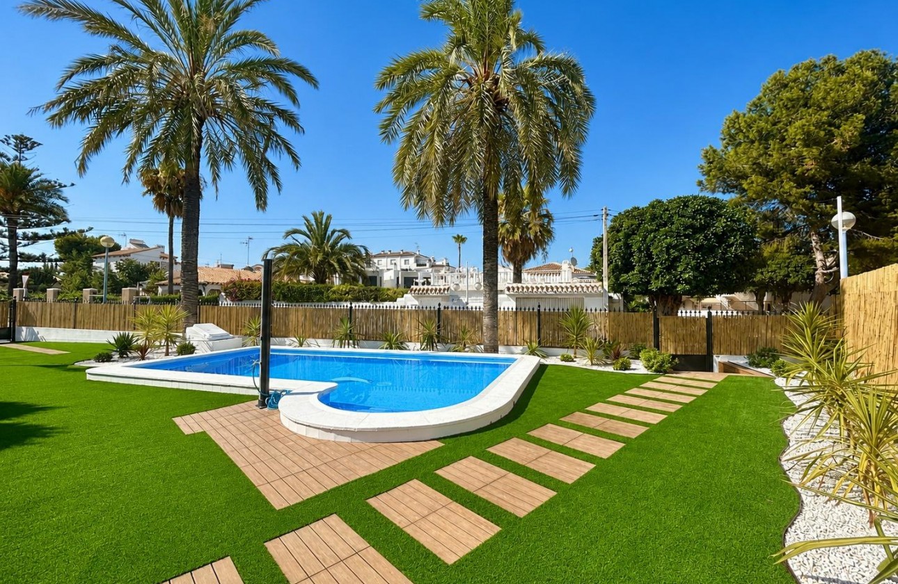 Reventa - Semi - Orihuela Costa - Punta Prima