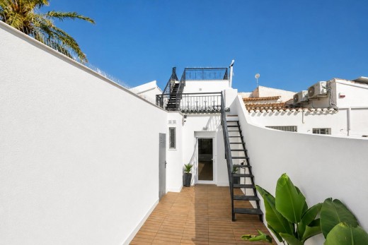 Reventa - Semi - Orihuela Costa - Punta Prima