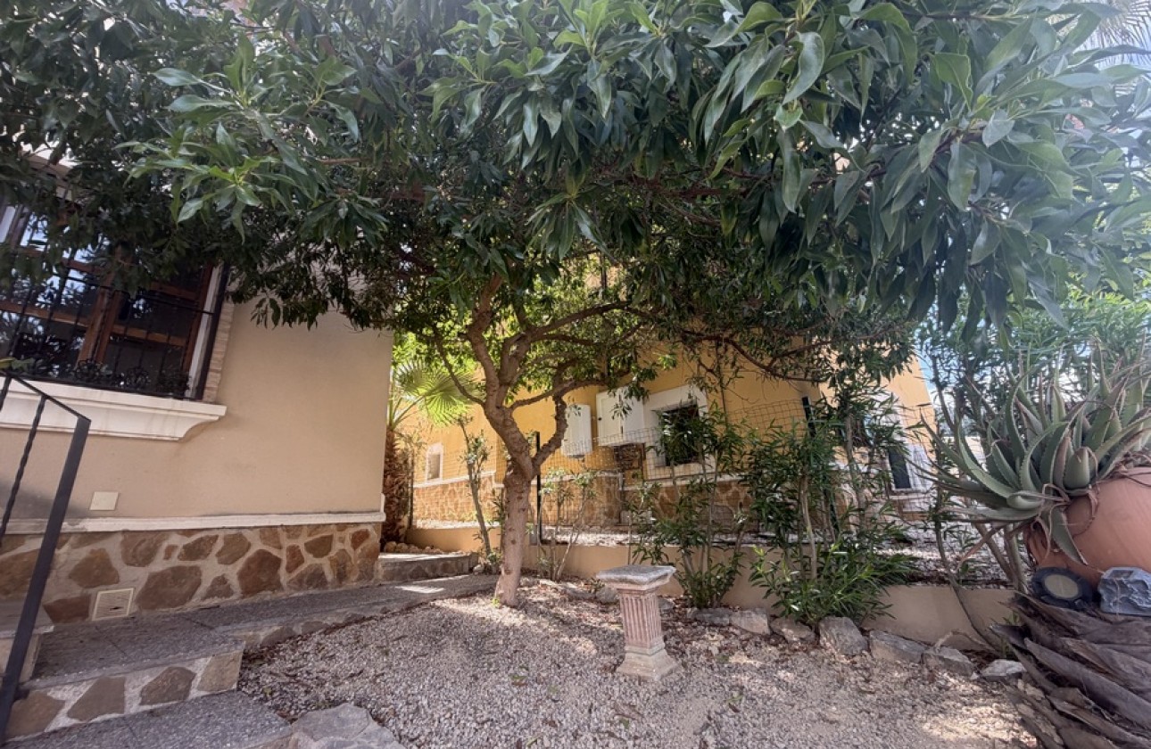 Reventa - Villa Detached - Ciudad Quesada