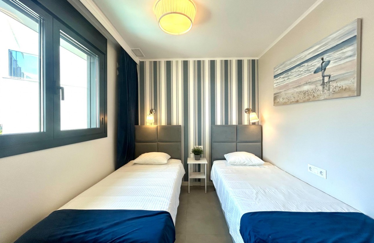 Reventa - Apartamento - Dehesa de campoamor - Campoamor