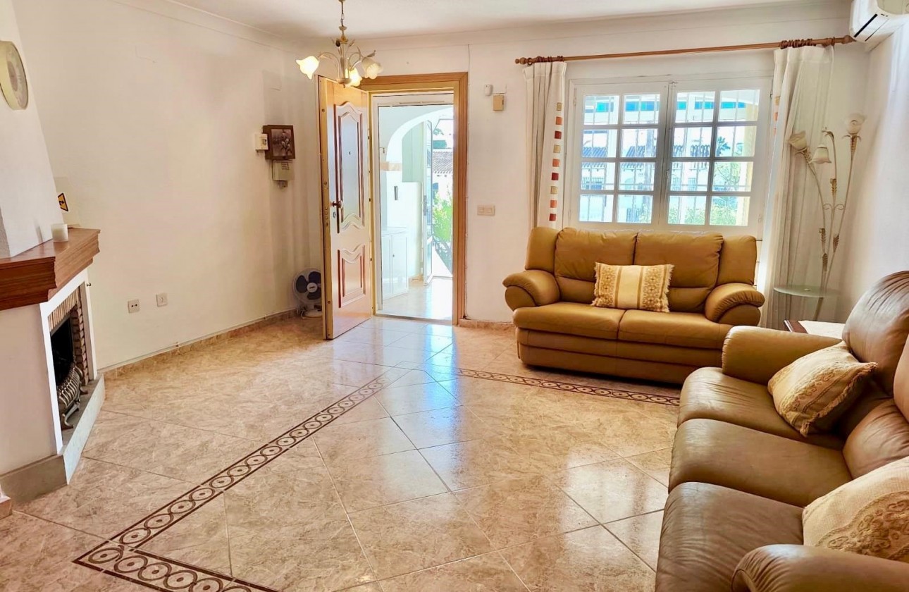 Reventa - Terraced house - Villamartin