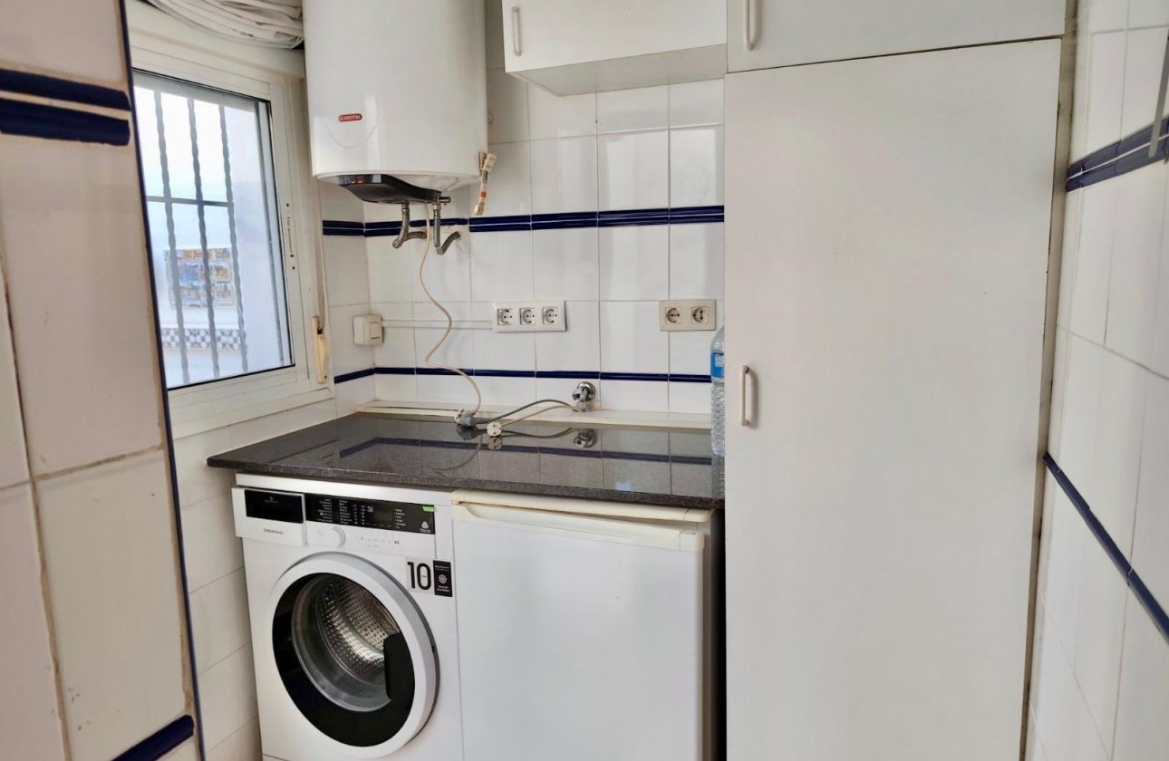 Reventa - Terraced house - Villamartin