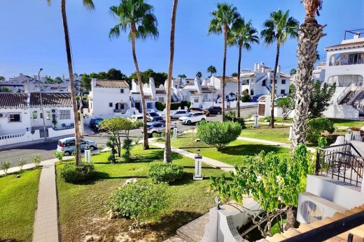 Reventa - Terraced house - Villamartin
