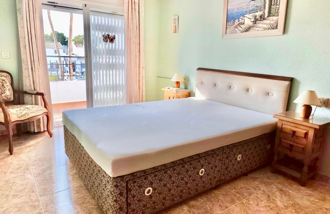 Reventa - Terraced house - Villamartin