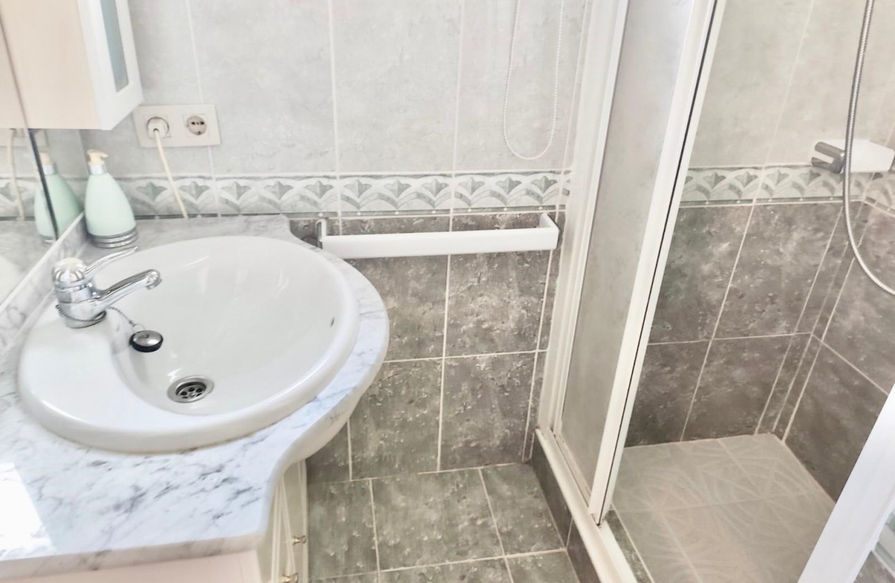 Reventa - Terraced house - Villamartin