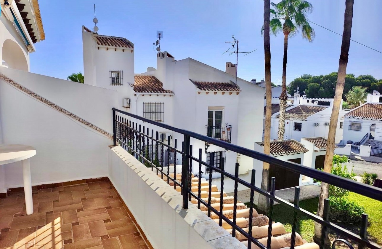 Reventa - Terraced house - Villamartin