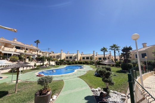 Resale - Townhouse - Campoamor Golf