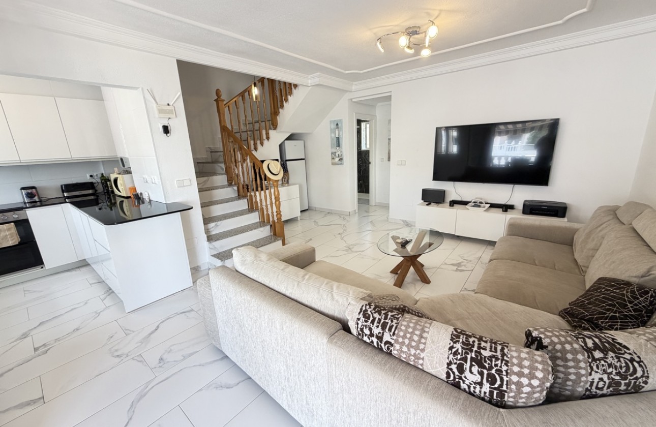 Resale - Villa - Villamartin