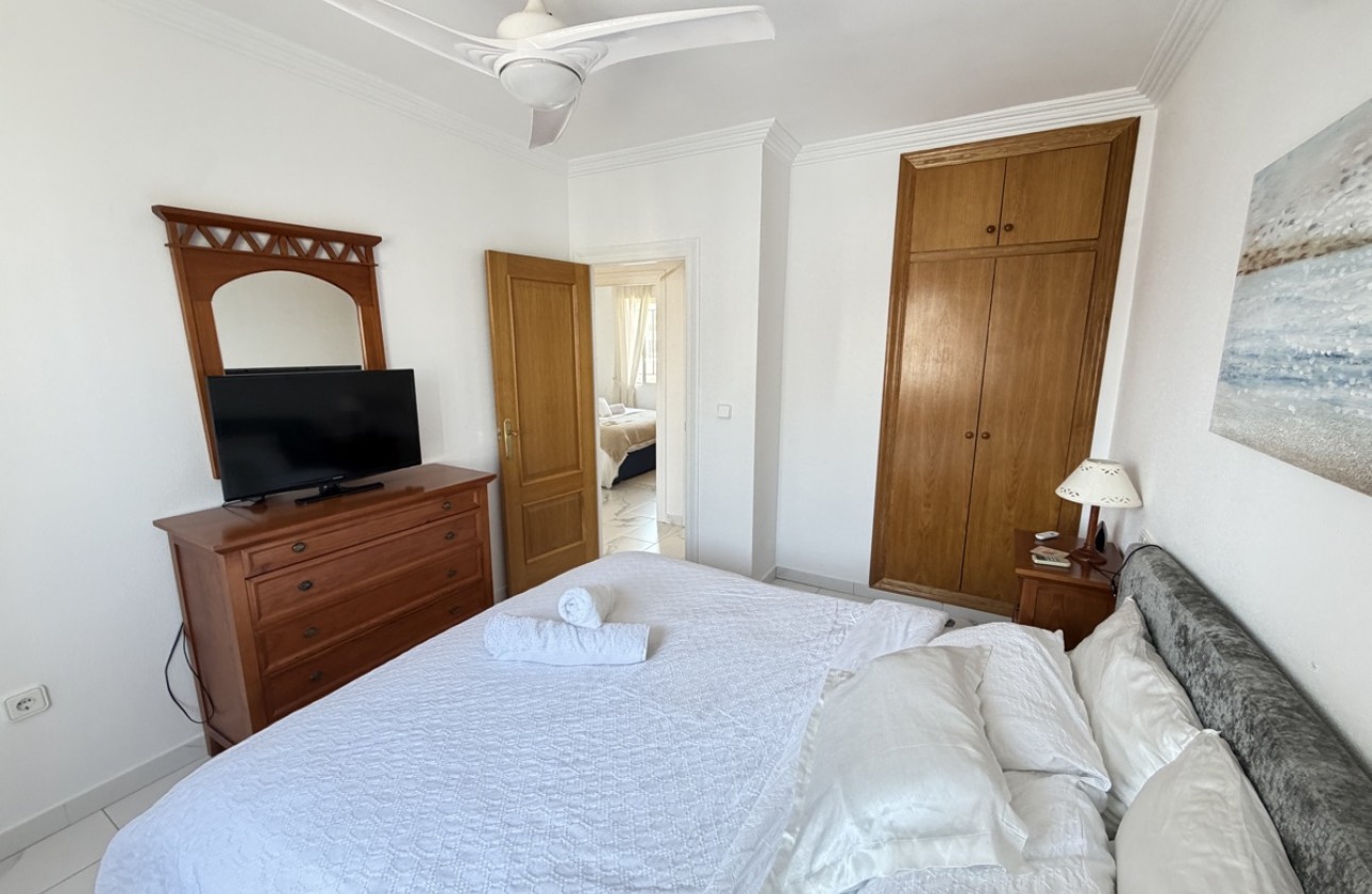 Resale - Villa - Villamartin