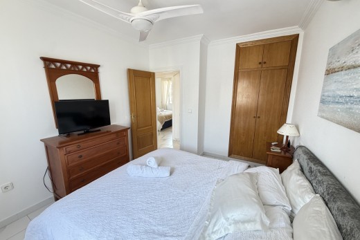 Resale - Villa - Villamartin