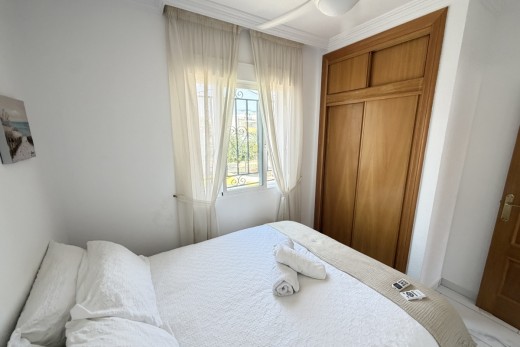 Resale - Villa - Villamartin