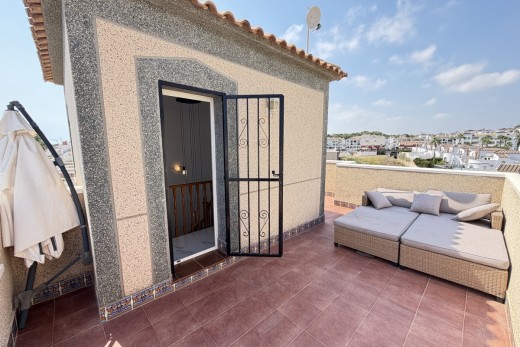Resale - Villa - Villamartin