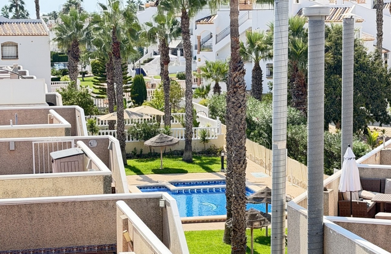 Resale - Villa - Villamartin