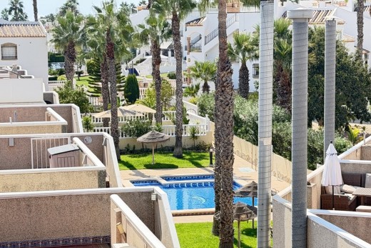 Resale - Villa - Villamartin