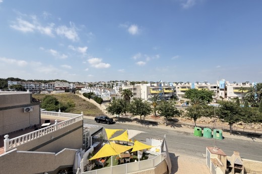 Resale - Villa - Villamartin