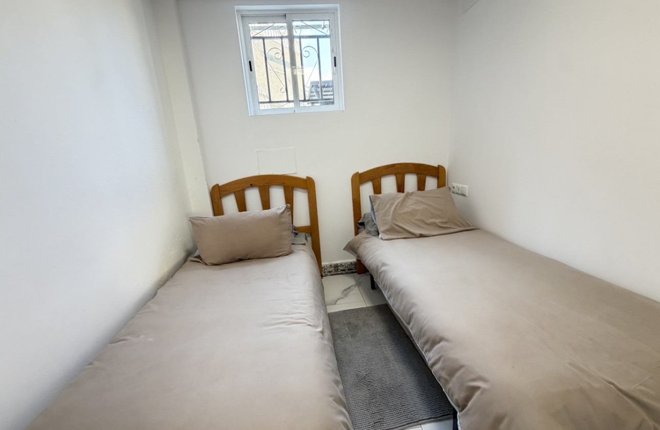 Resale - Villa - Villamartin