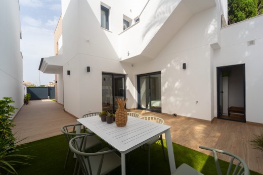 Resale - Villa - San Pedro Del Pinatar