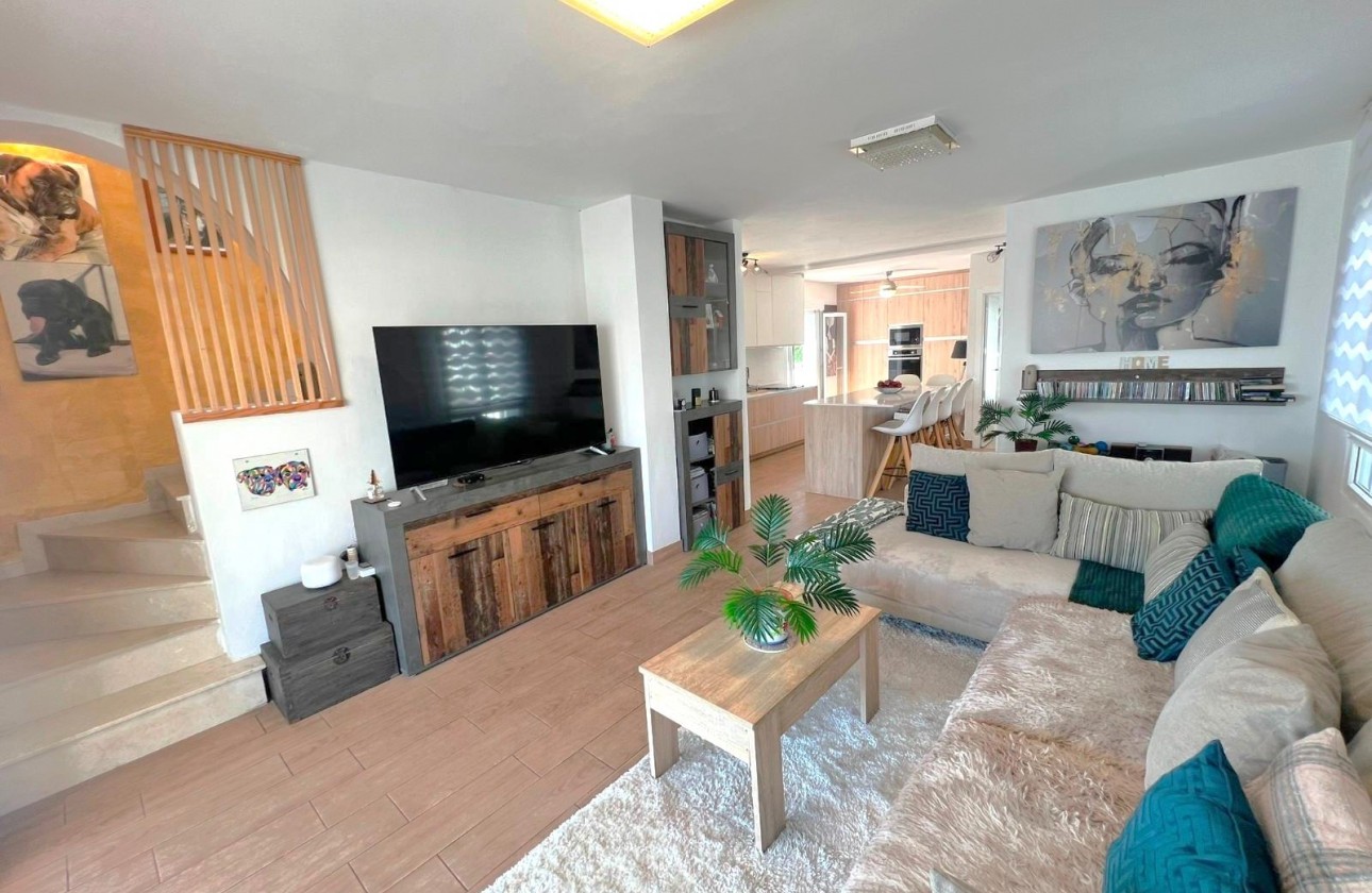 Reventa - Chalet - Orihuela Costa - Villamartin