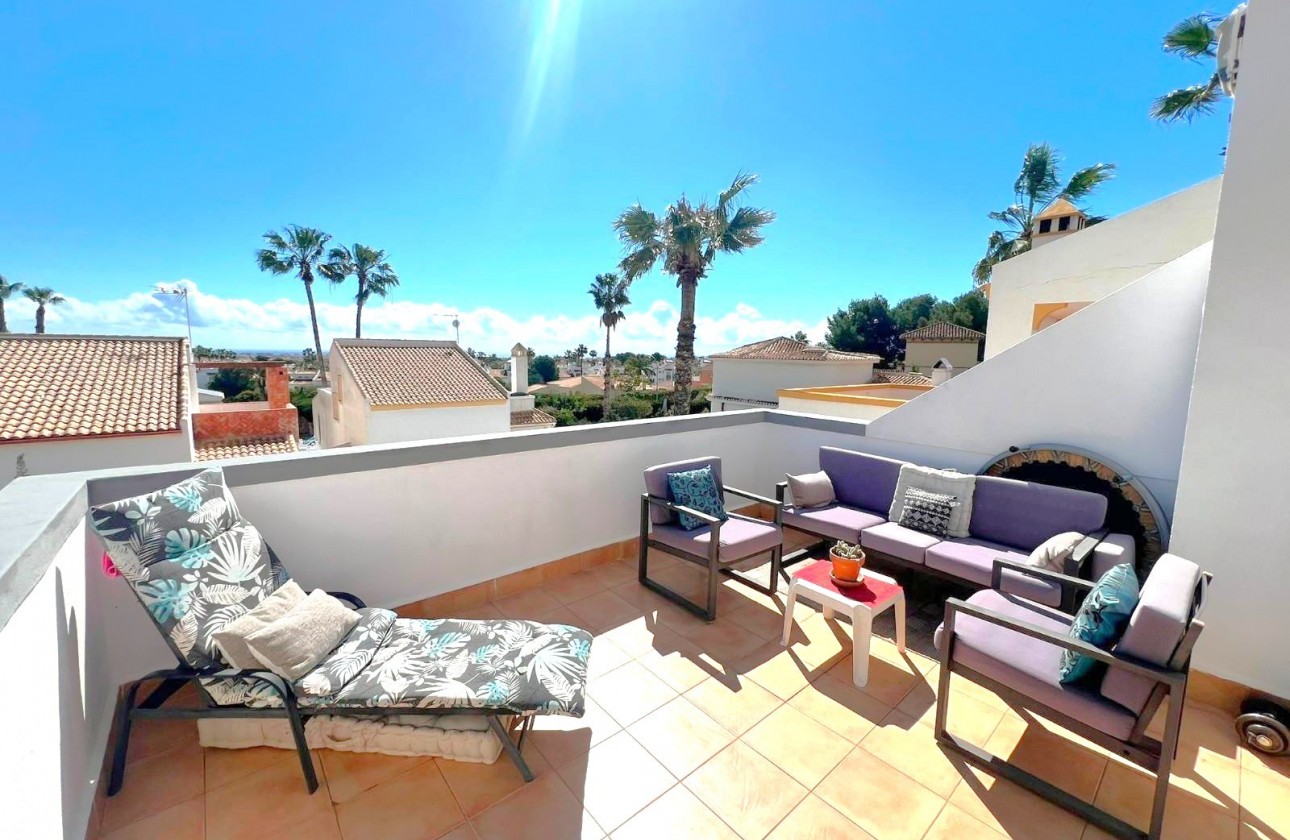 Reventa - Chalet - Orihuela Costa - Villamartin