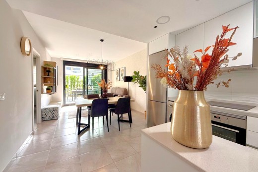 Resale - Apartment - Orihuela Costa - Villamartin