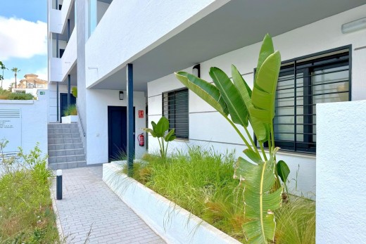 Resale - Apartment - Orihuela Costa - Villamartin