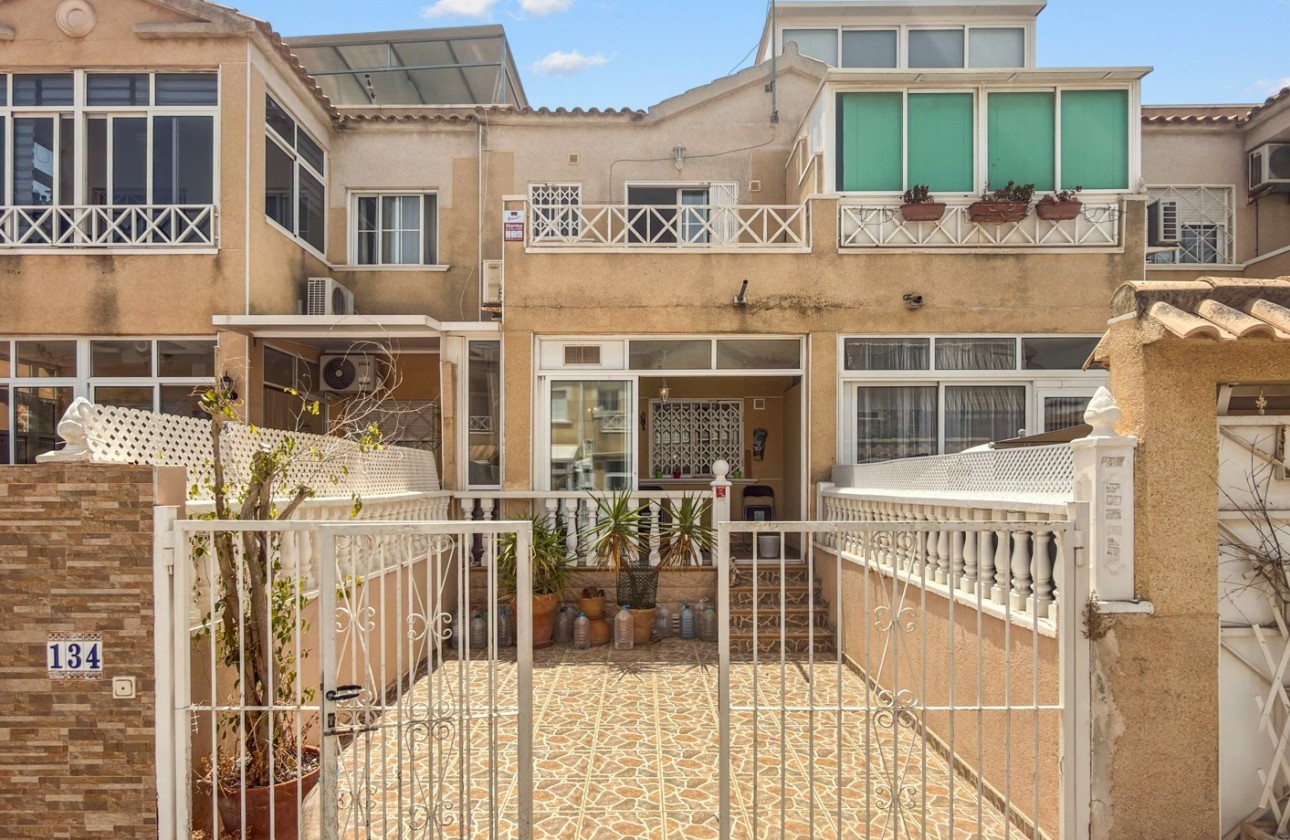 Resale - Townhouse - Torrevieja