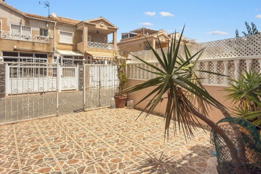 Resale - Townhouse - Torrevieja