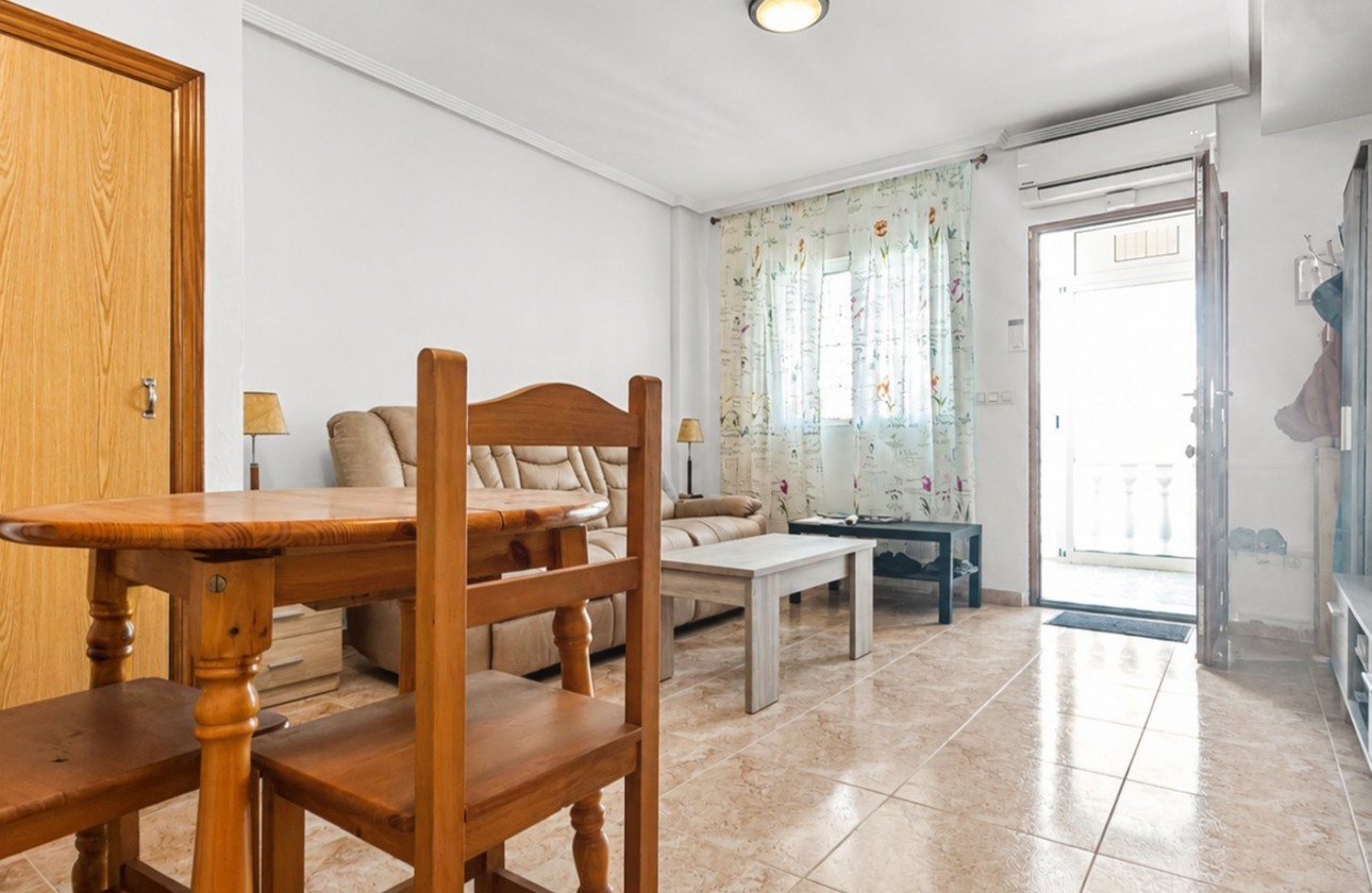 Resale - Townhouse - Torrevieja