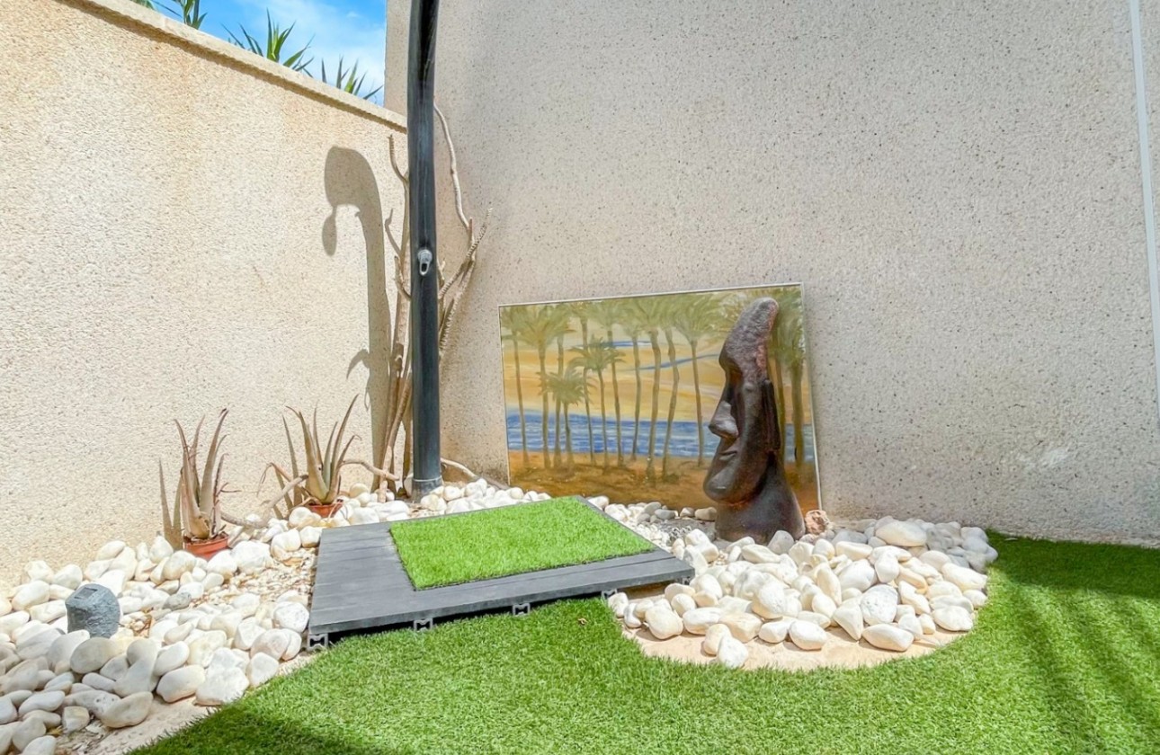 Reventa - Adosado - Torrevieja - La Siesta - El Salado -  Torreta