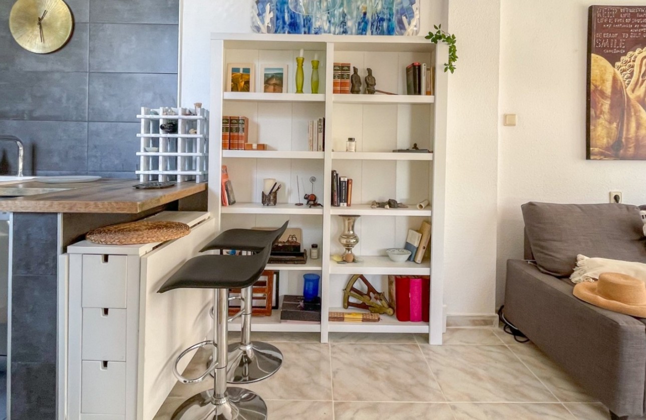 Reventa - Adosado - Torrevieja - La Siesta - El Salado -  Torreta