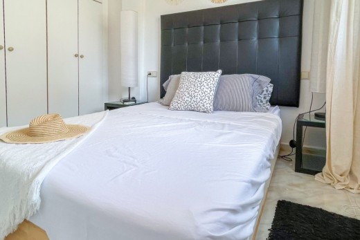 Reventa - Adosado - Torrevieja - La Siesta - El Salado -  Torreta