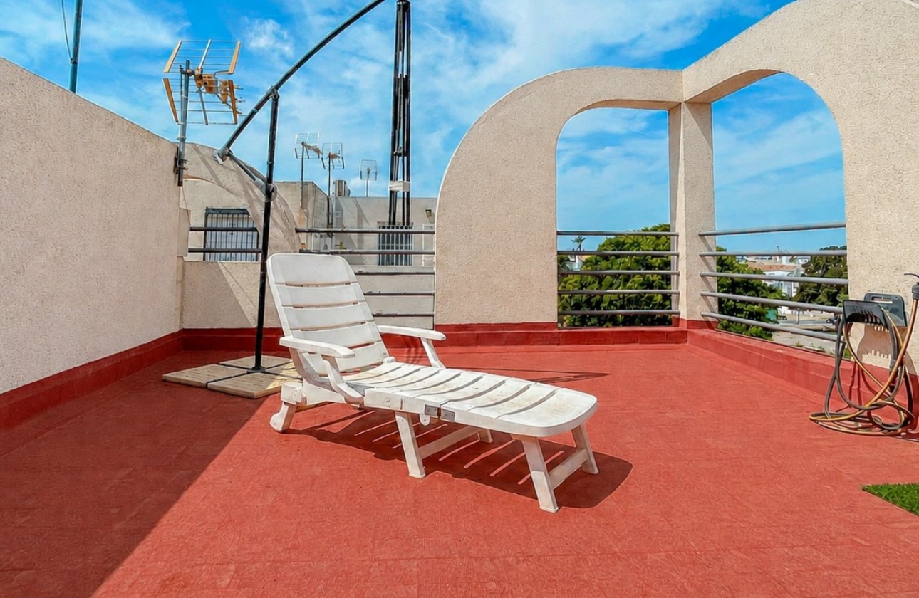 Reventa - Adosado - Torrevieja - La Siesta - El Salado -  Torreta