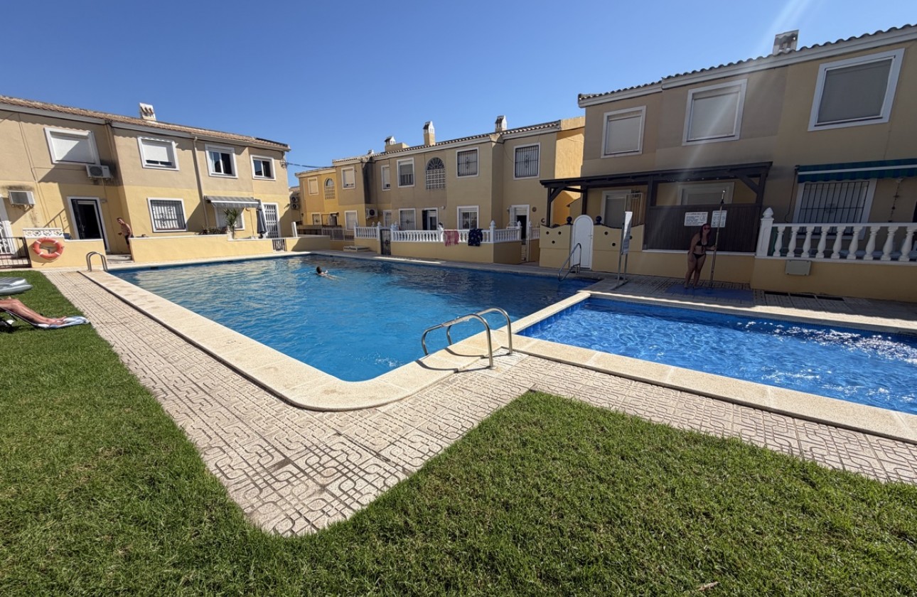 Reventa - Apartamento - Villamartin