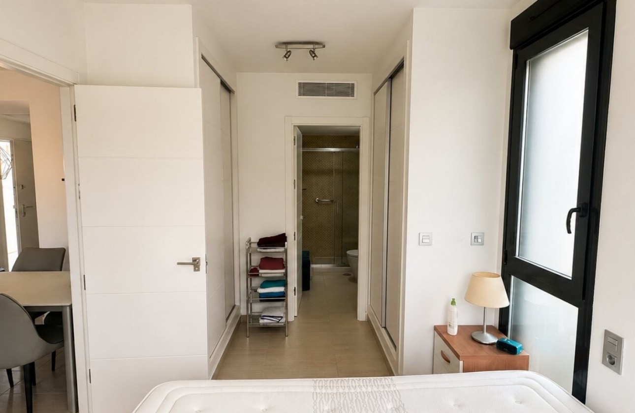 Resale - Apartment - Orihuela Costa - Punta Prima