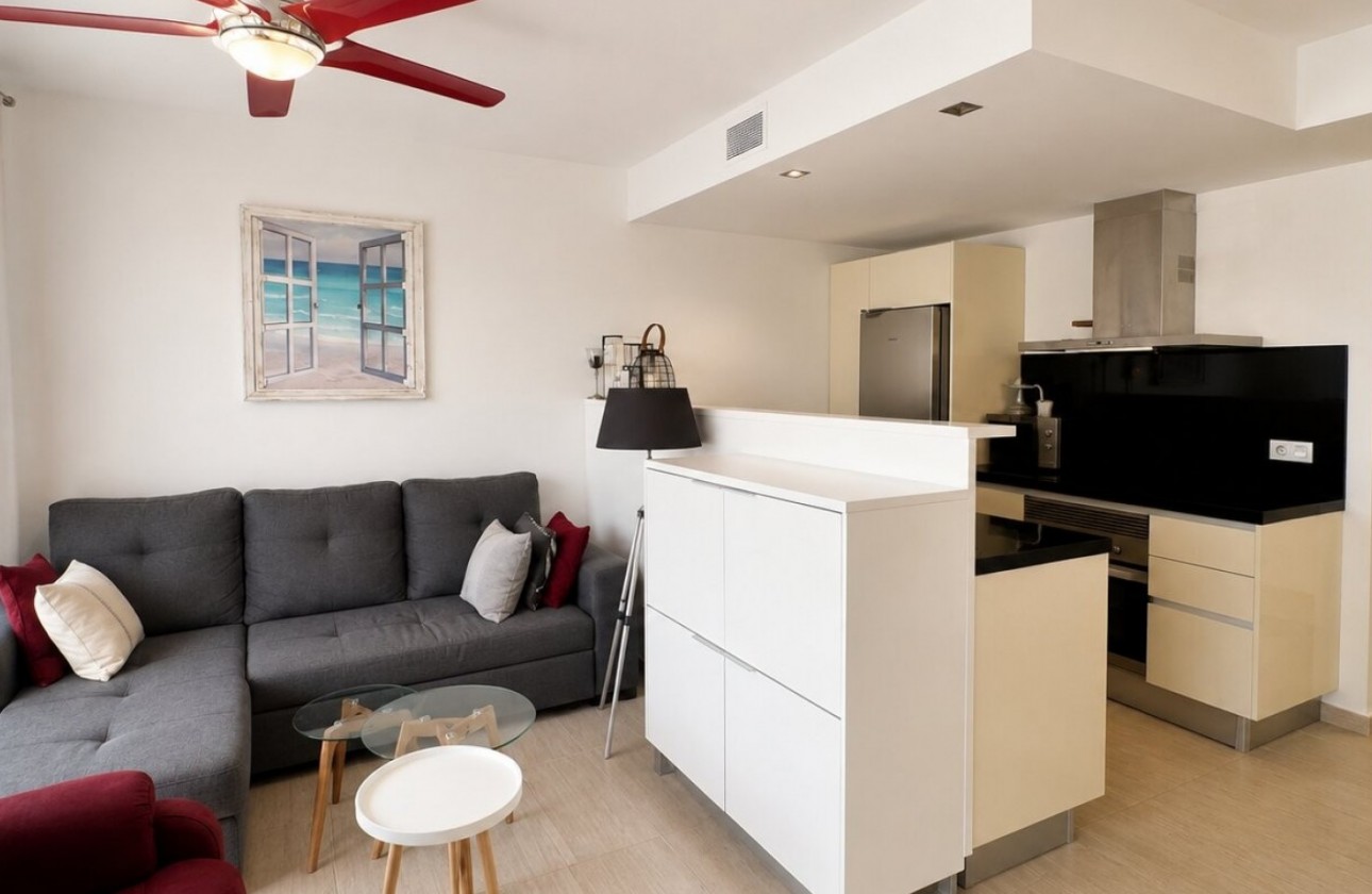 Resale - Apartment - Orihuela Costa - Punta Prima