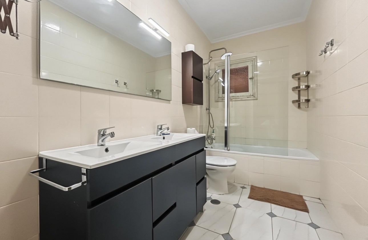Reventa - Chalet - Orihuela Costa - Campoamor