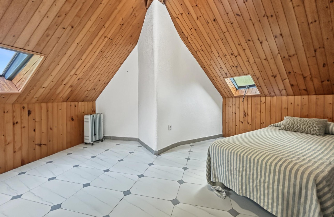 Reventa - Chalet - Orihuela Costa - Campoamor