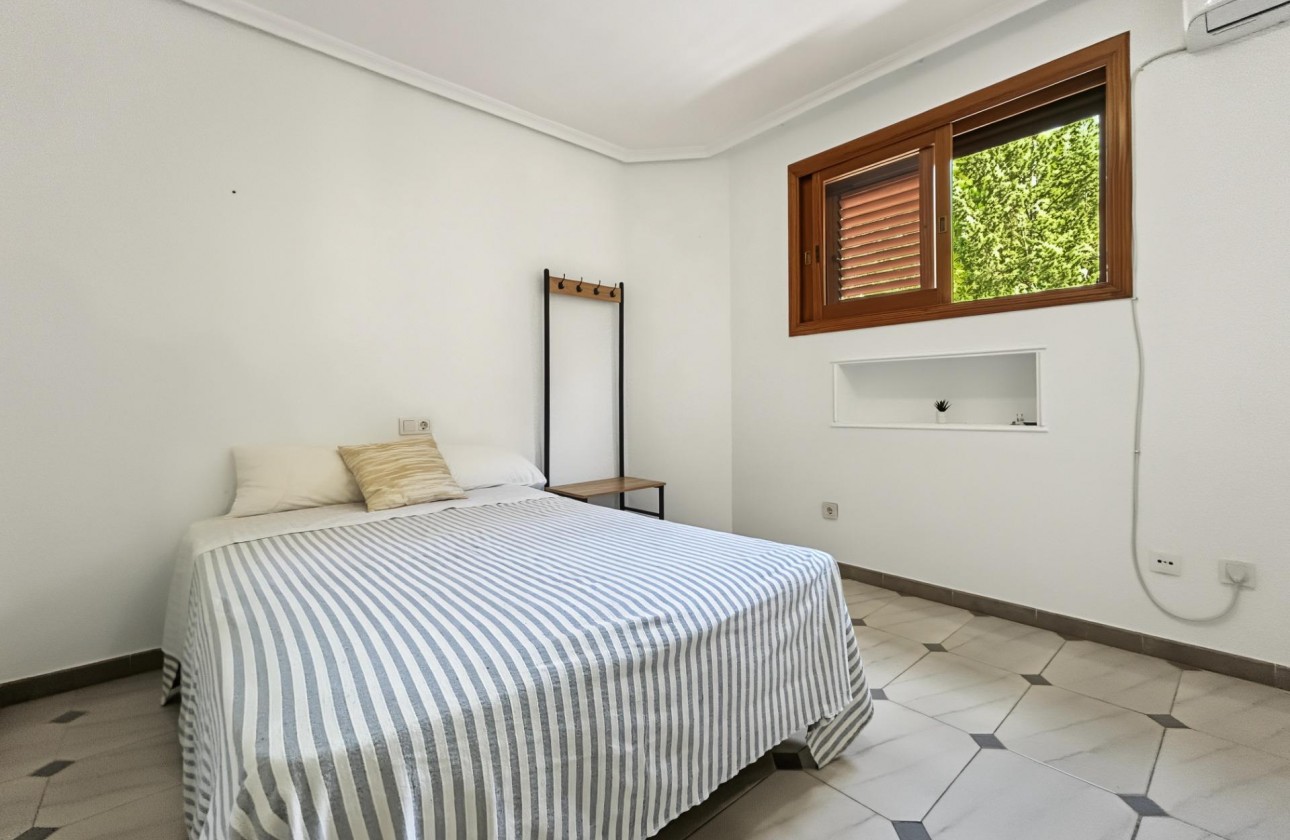 Reventa - Chalet - Orihuela Costa - Campoamor