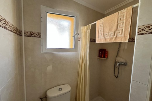Resale - Quad House - Villamartin - PAU 8